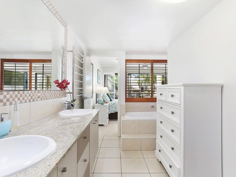 26/1 Grenada Way, KAWANA ISLAND QLD 4575 - photo 8