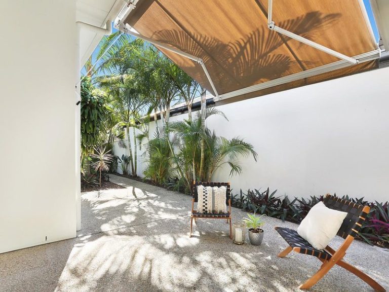 99 Grand Parade, KAWANA ISLAND QLD 4575 - photo 3