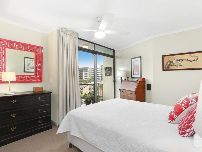 5/7 Upper Gay Terrace, KINGS BEACH QLD 4551 - photo 5