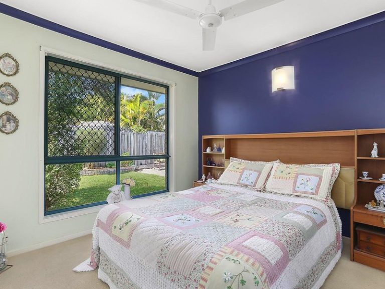 9 Hanwell Court, LITTLE MOUNTAIN QLD 4551 - photo 4