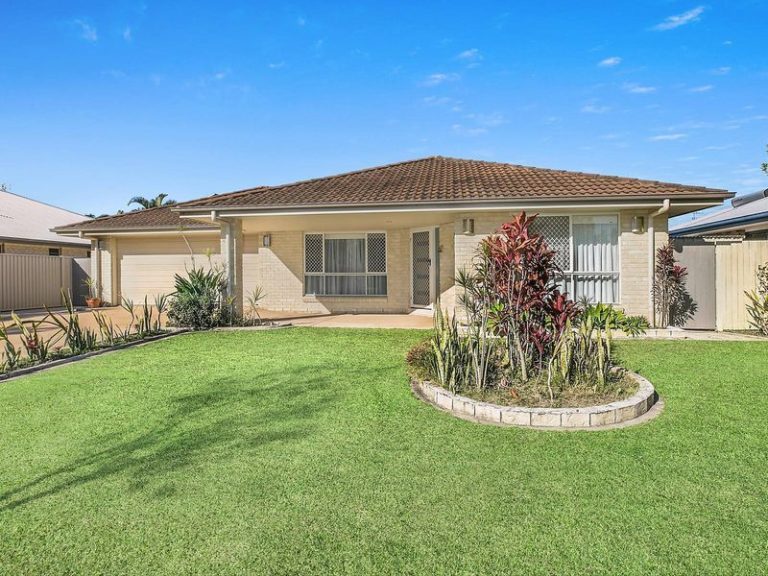 32 Daintree Boulevard, LITTLE MOUNTAIN QLD 4551 - photo 5