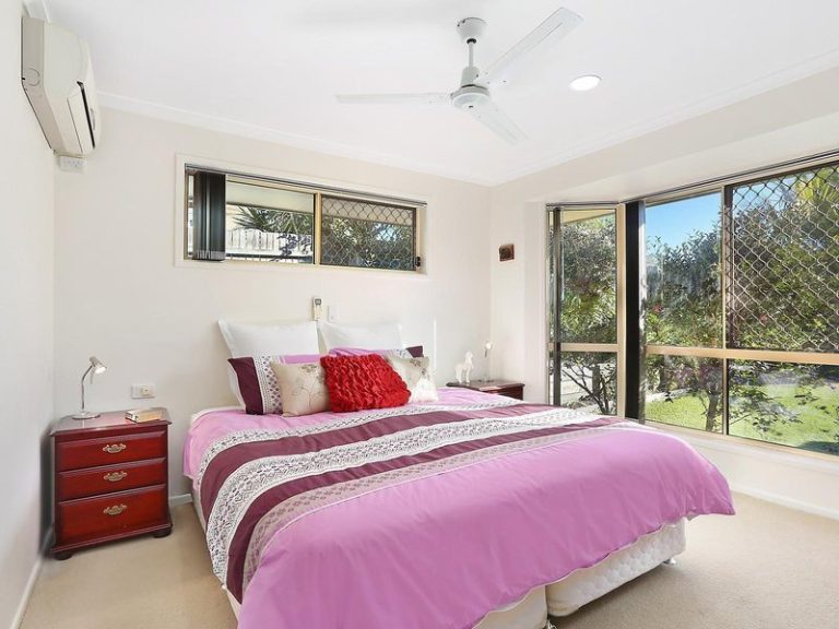 7 Berkley Place, LITTLE MOUNTAIN QLD 4551 - photo 4