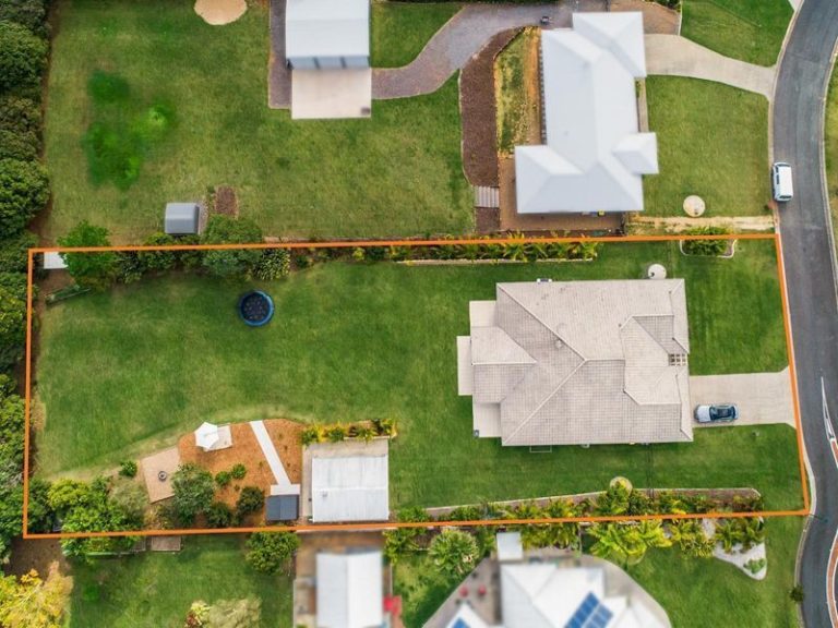 78 Lachlan Crescent, BEERWAH QLD 4519 - photo 7