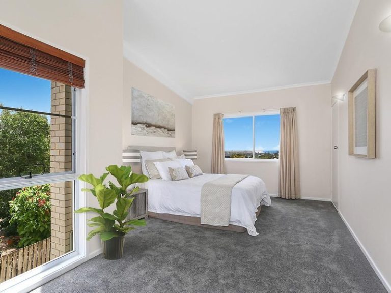 Sold - 15 Queen Street - New Property in MOFFAT BEACH - Real Estate by Jodie Hedley-Ward