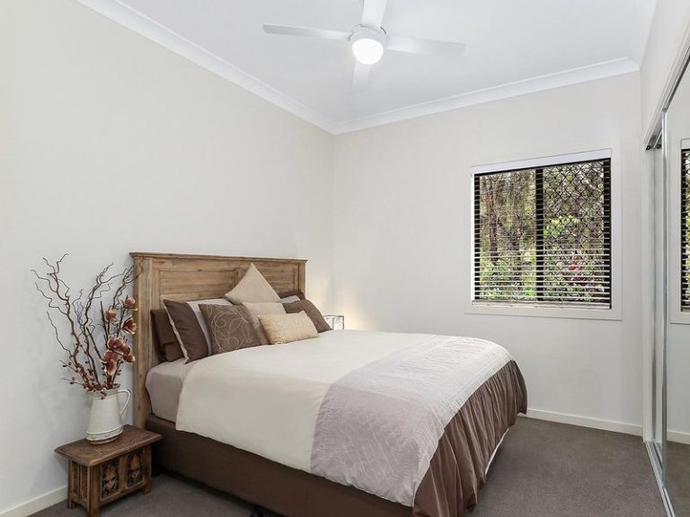 27 Little Mountain Drive, LITTLE MOUNTAIN QLD 4551 - photo 7