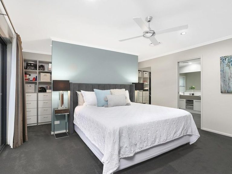 18 Headland Drive, Birtinya QLD 4575 - photo 8