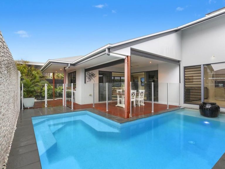 18 Headland Drive, Birtinya QLD 4575 - McGrath Coast & Hinterland