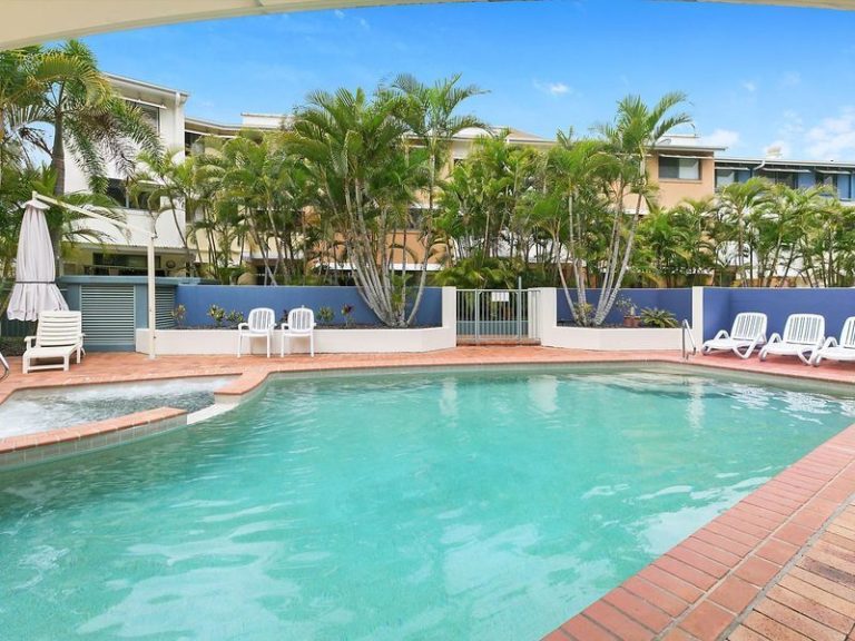 11/18 Mahia Terrace, KINGS BEACH QLD 4551 - photo 5