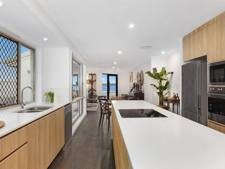 134 Esplanade, GOLDEN BEACH QLD 4551 - photo 2