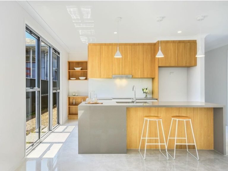2/16 Minchinton Street, CALOUNDRA QLD 4551 - photo 2