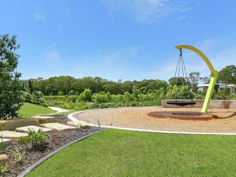 52 Frankland Avenue, MERIDAN PLAINS QLD 4551 - photo 10