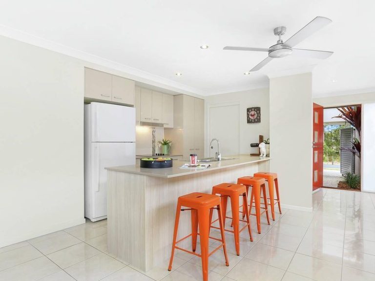 41 Parkview Drive, LITTLE MOUNTAIN QLD 4551 - photo 2