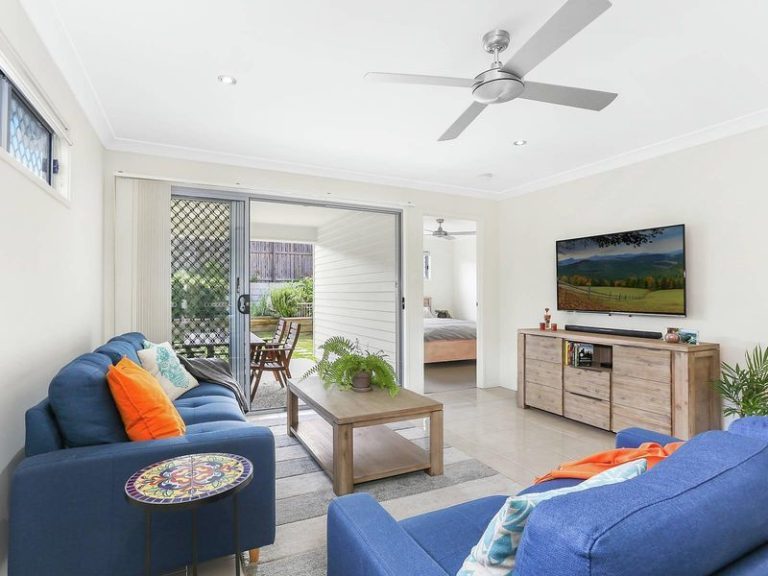 41 Parkview Drive, LITTLE MOUNTAIN QLD 4551 - photo 3