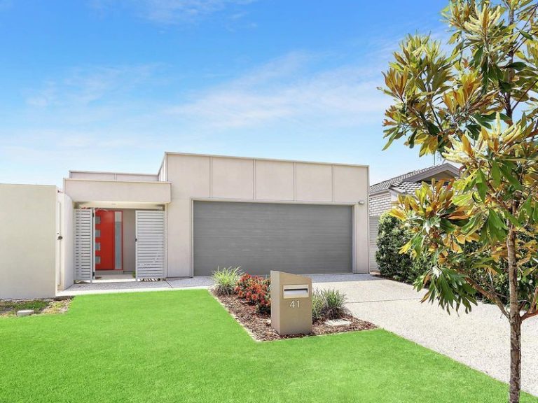 41 Parkview Drive, LITTLE MOUNTAIN