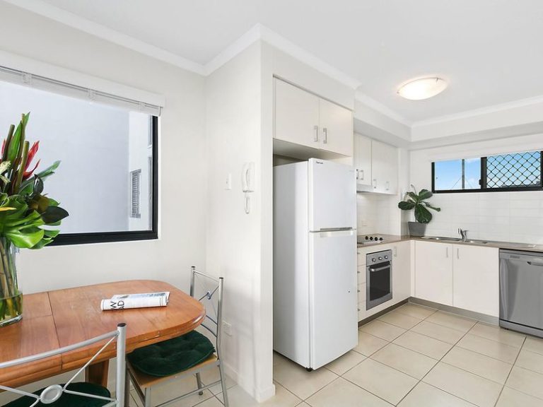 Level 4/14/38 King Street, Kings Beach QLD 4551 - photo 3
