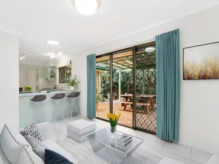 21 Bushlark Street, AROONA QLD 4551 - photo 4