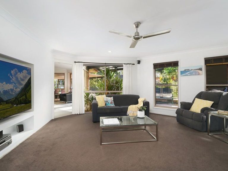 49 Casuarina Drive, LITTLE MOUNTAIN QLD 4551 - photo 3