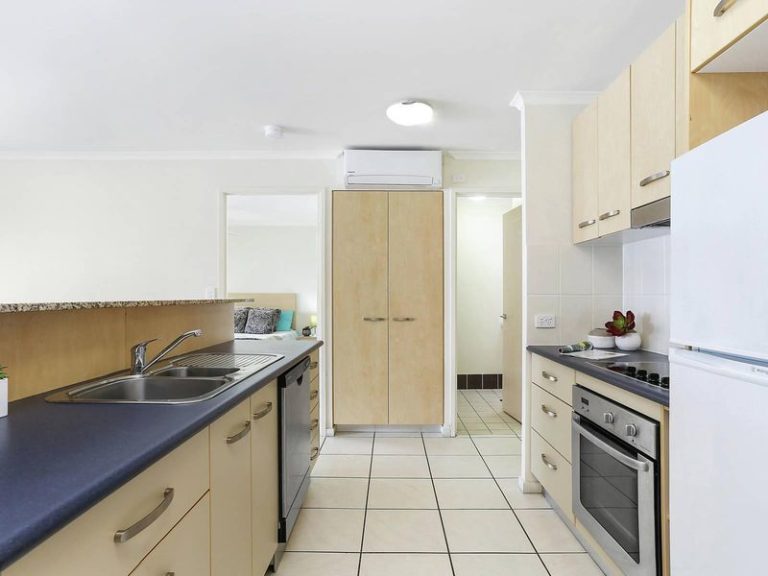 108/36 Browning Boulevard, BATTERY HILL QLD 4551 - photo 2