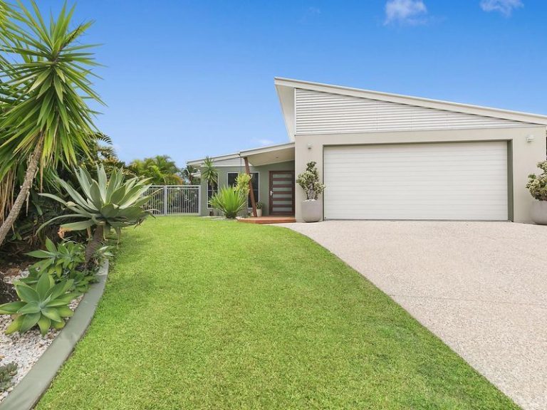 12 Cullen Drive, LITTLE MOUNTAIN QLD 4551 - photo 8