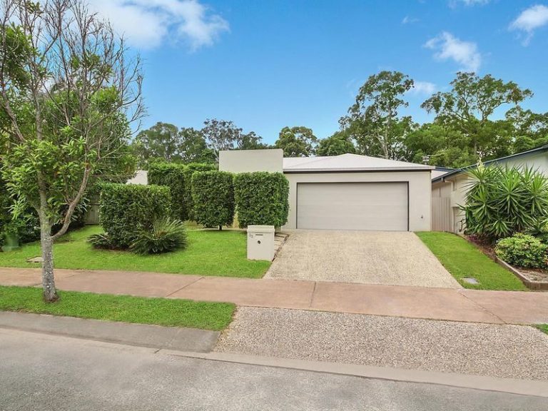 33 Sycamore Drive, CURRIMUNDI QLD 4551 - photo 5