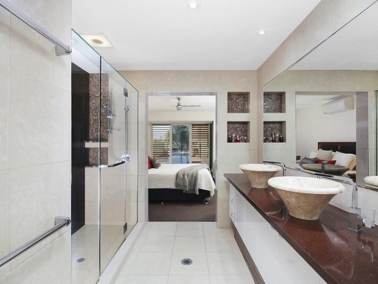 7 Santorini Court, Kawana Island QLD 4575 - photo 13