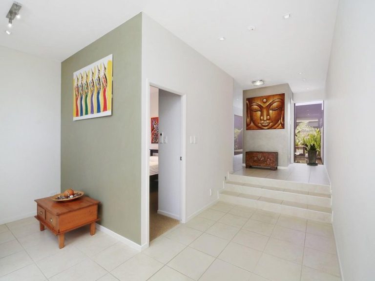 7 Santorini Court, Kawana Island QLD 4575 - photo 14