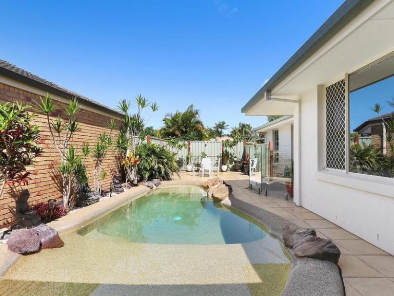 8 Bellevue Drive, LITTLE MOUNTAIN