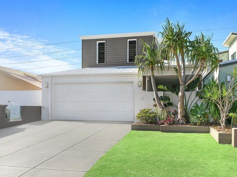 11 Bonaire Court, KAWANA ISLAND QLD 4575 - photo 7