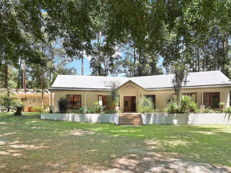 6 Firetail Court, TANAWHA QLD 4556 - photo 12