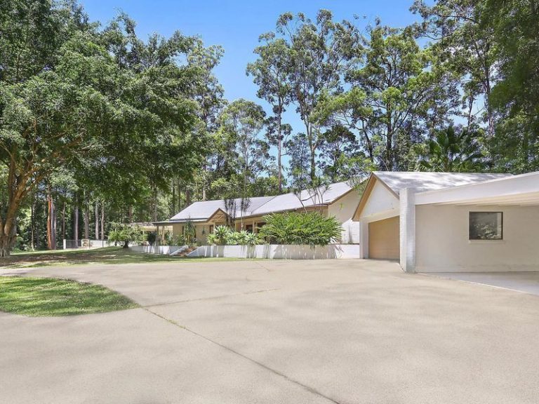 6 Firetail Court, TANAWHA QLD 4556 - photo 13