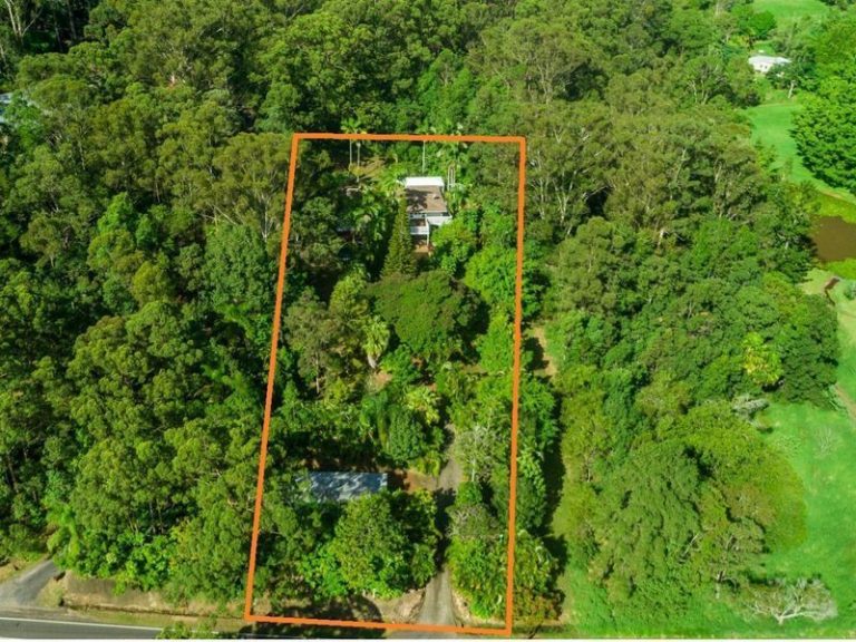 135 Dales Road, Chevallum QLD 4555 - photo 13