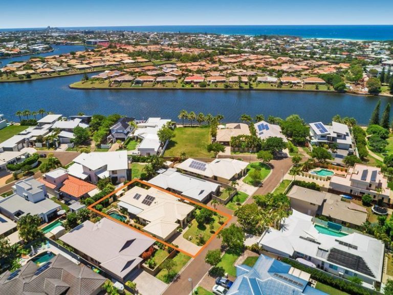 6 Mykonos Court, Kawana Island QLD 4575 - McGrath Coast & Hinterland