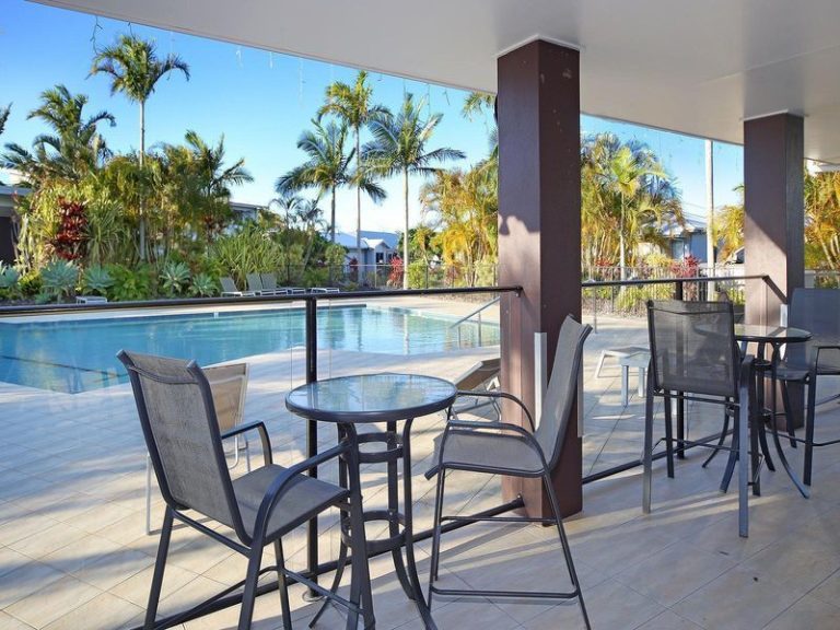 2/239 Kawana Way, KAWANA ISLAND QLD 4575 - photo 12