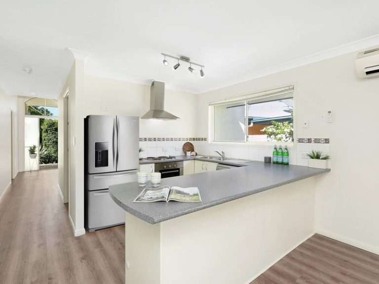 9 Wisteria Place, Currimundi QLD 4551 - photo 3