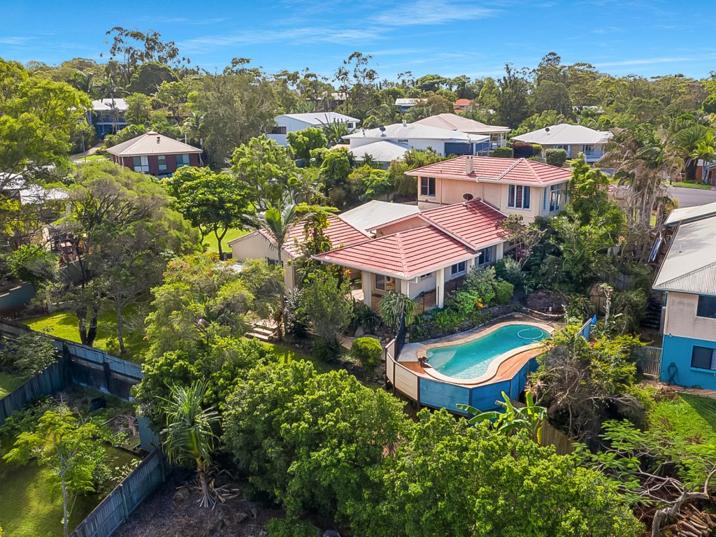 6 Boonabah Place, Little Mountain QLD 4551 - photo 6