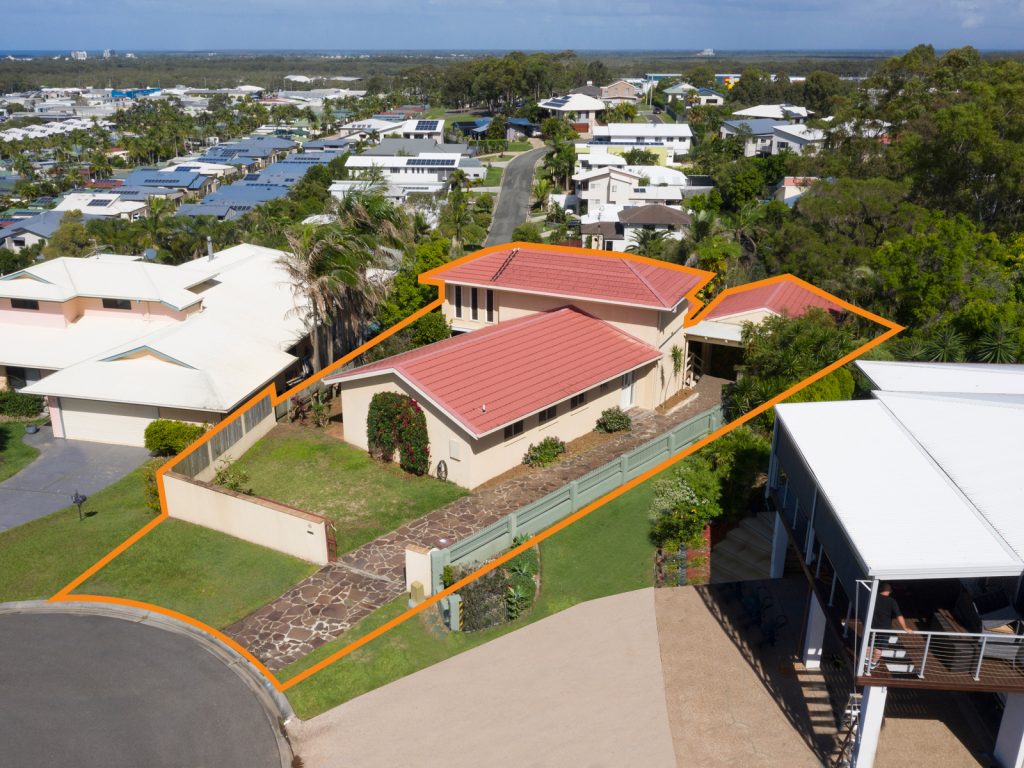 6 Boonabah Place, Little Mountain QLD 4551 - photo 7