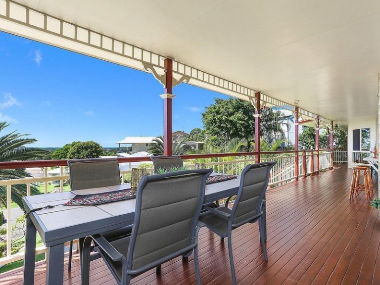24 Riflebird Avenue, AROONA