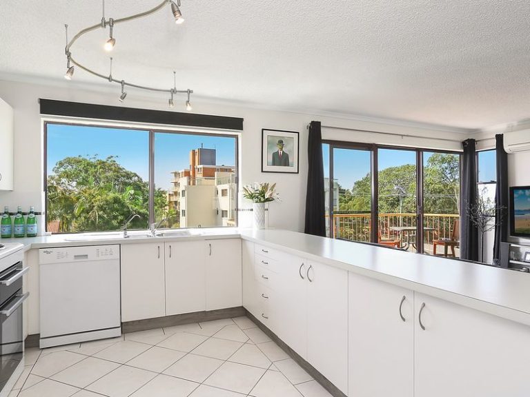 10/66 Esplanade, GOLDEN BEACH QLD 4551 - photo 2