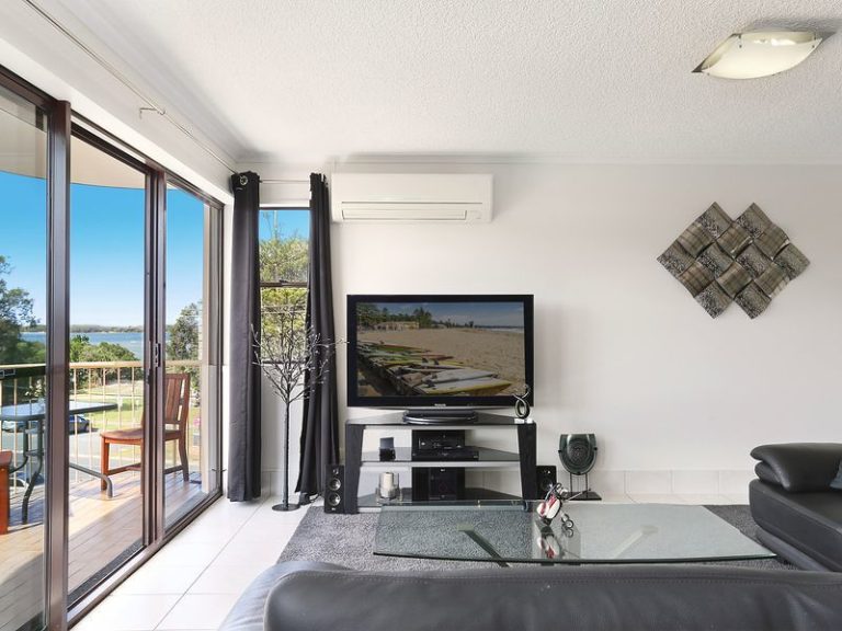 10/66 Esplanade, GOLDEN BEACH QLD 4551 - photo 3