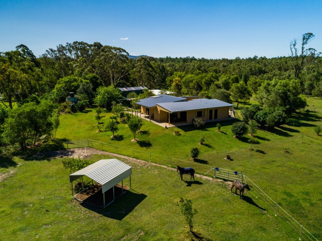 181 Hardwood Road, Landsborough QLD 4550 - photo 6