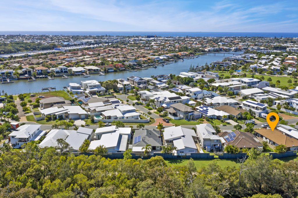 124 Grand Parade, Kawana Island QLD 4575 - photo 7
