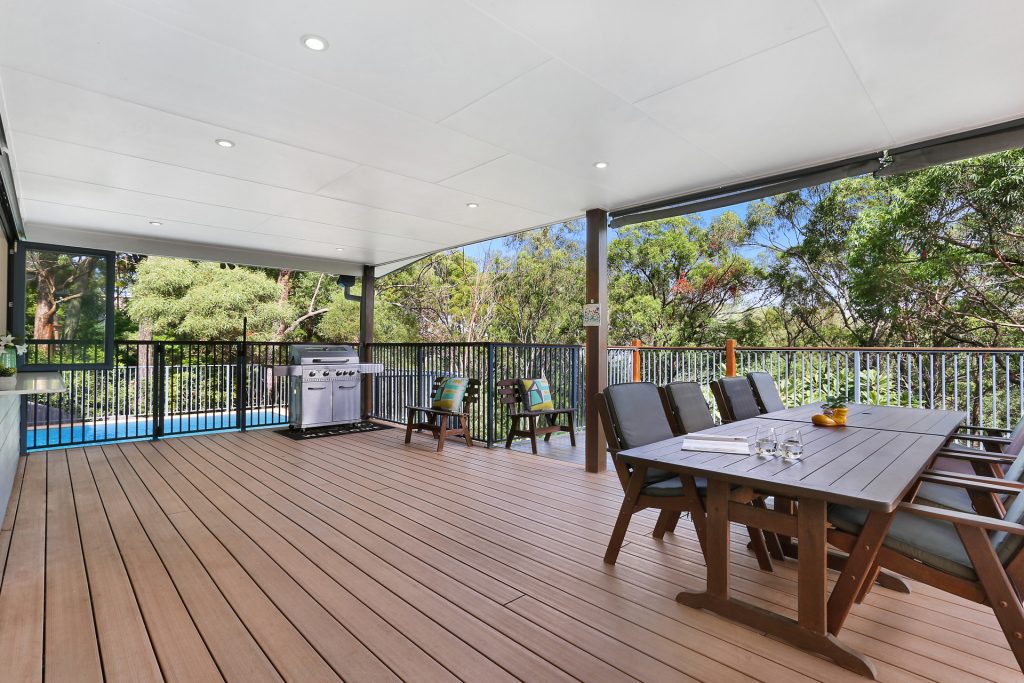 13 Sunset Drive, Little Mountain QLD 4551 - photo 3
