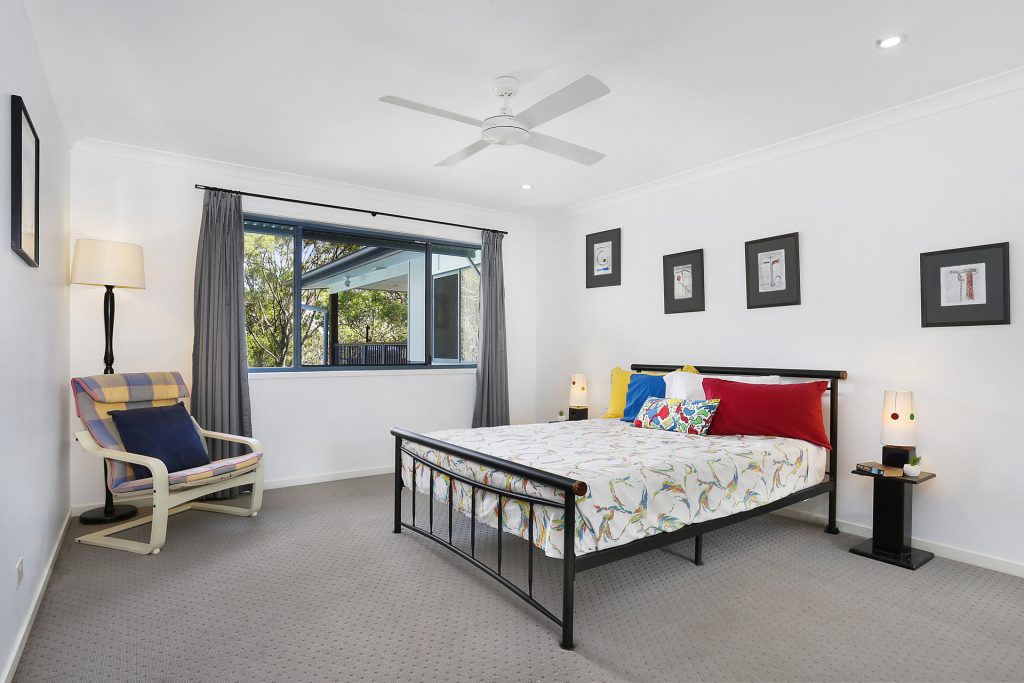 13 Sunset Drive, Little Mountain QLD 4551 - photo 9