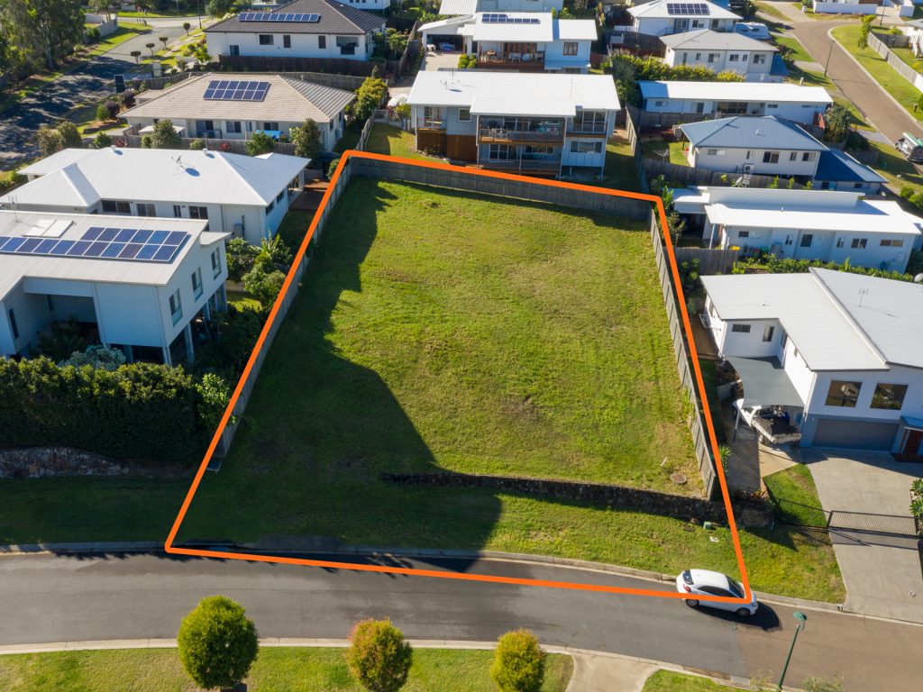 3 Marshall Crescent, Aroona QLD 4551 - photo 2