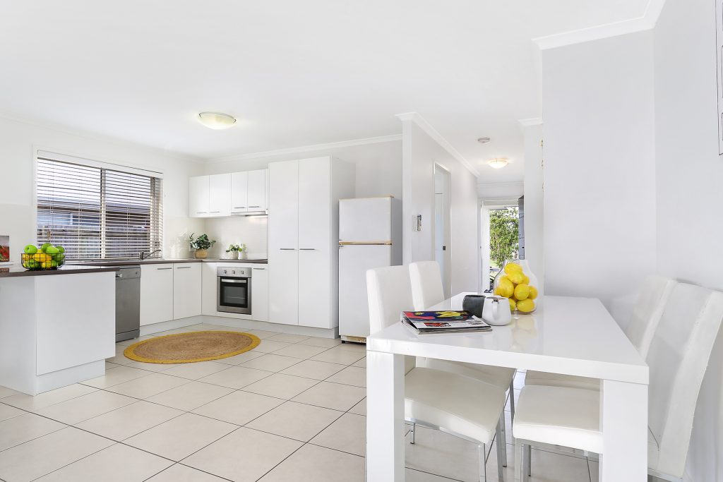 6 Akuna Street, Birtinya QLD 4575 - photo 4