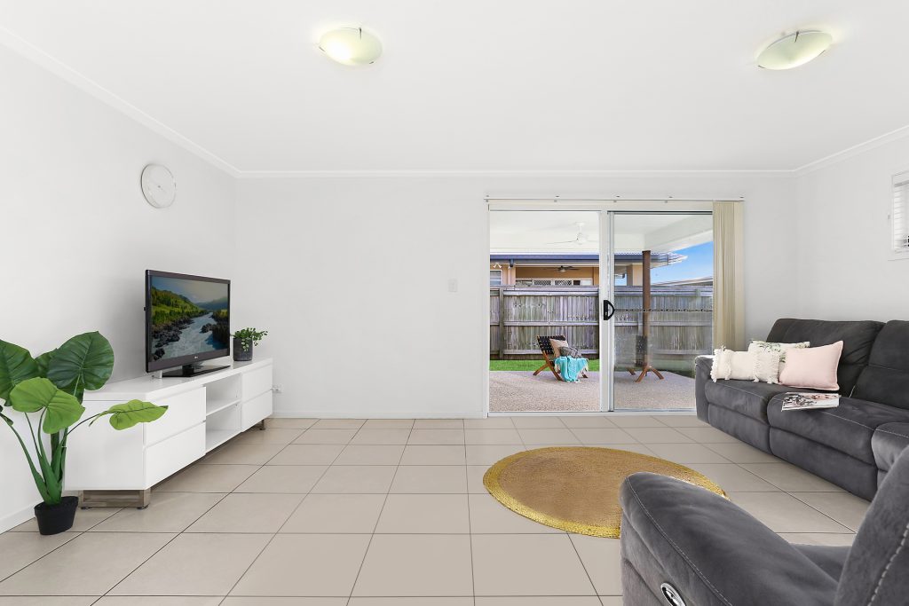6 Akuna Street, Birtinya QLD 4575 - photo 6