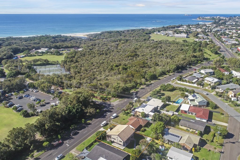 57 Currimundi Road, Currimundi QLD 4551 - photo 3