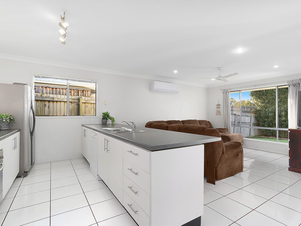 16 White Cedar Drive, Meridan Plains QLD 4551 - photo 5