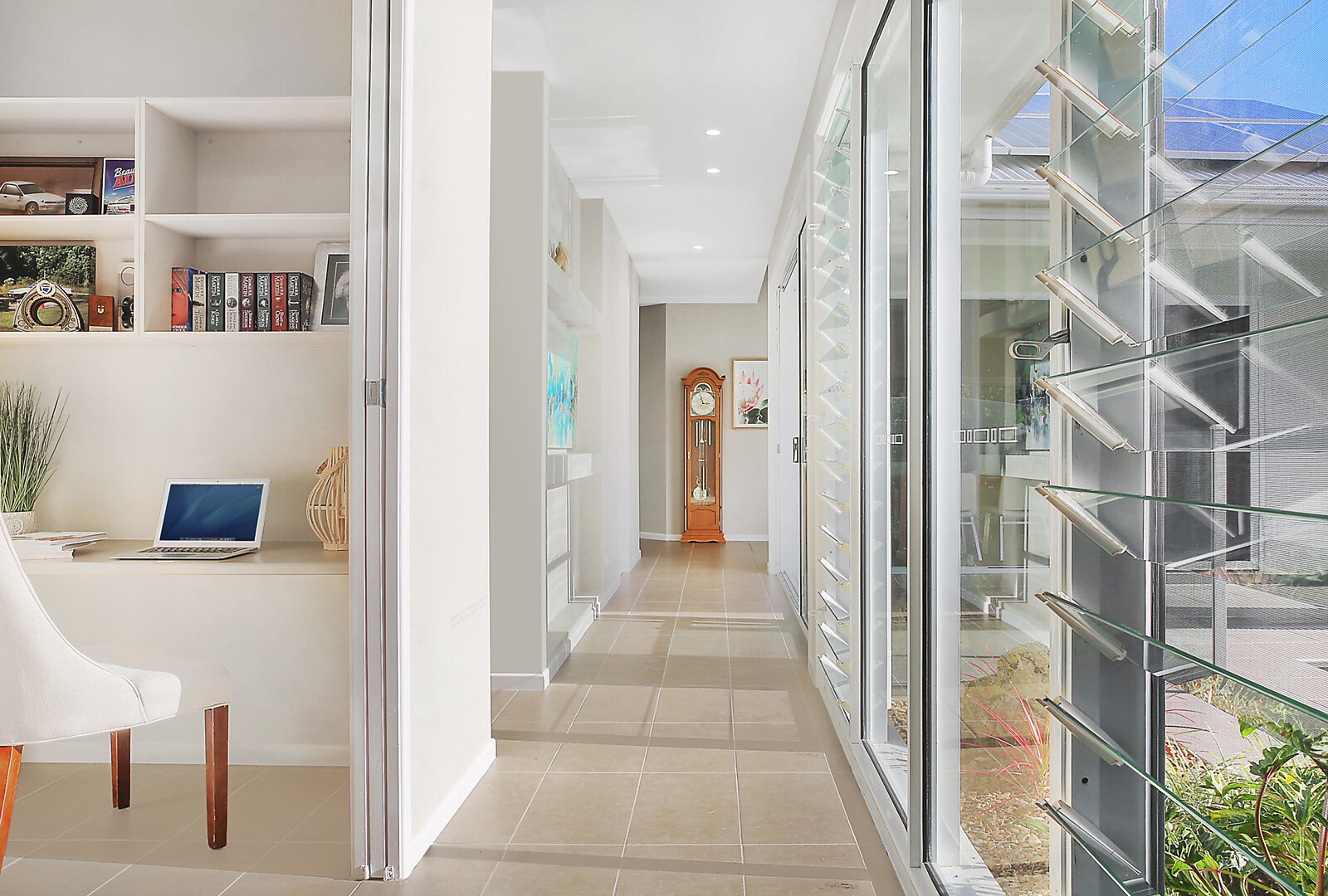 5 Barbuda Circuit, Kawana Island QLD 4575 - photo 14