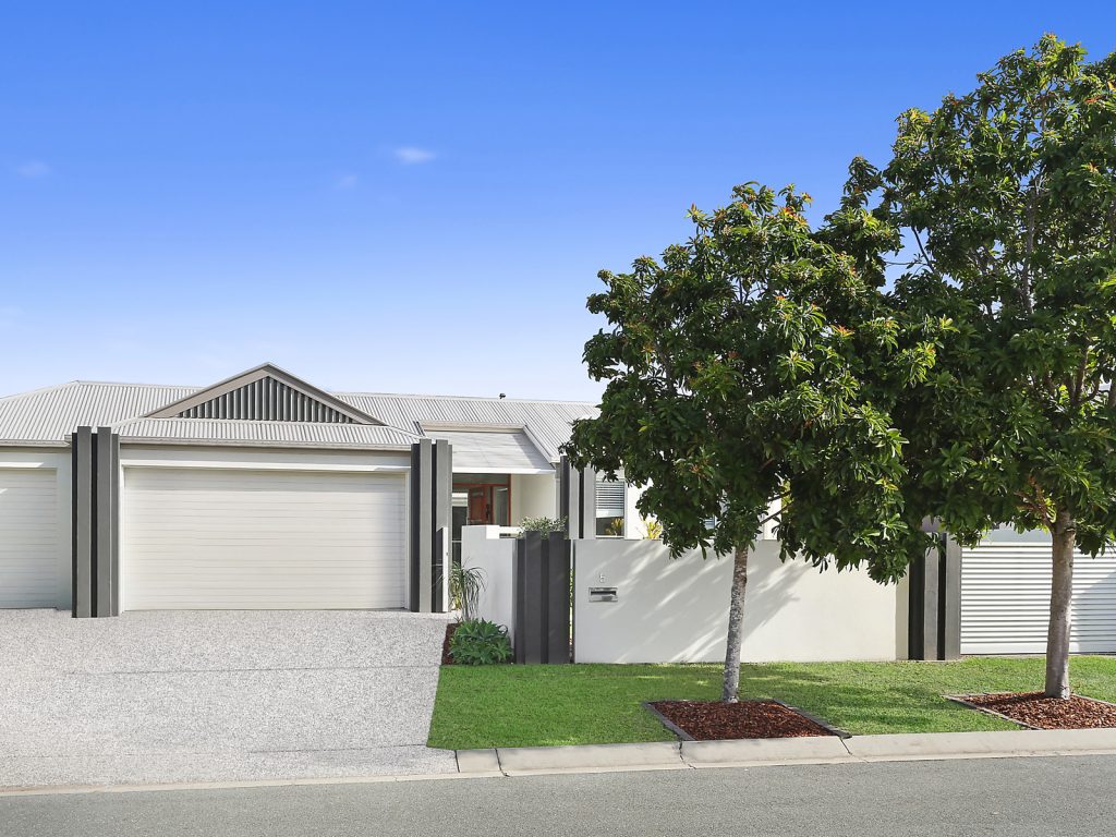 5 Barbuda Circuit, Kawana Island QLD 4575 - photo 15